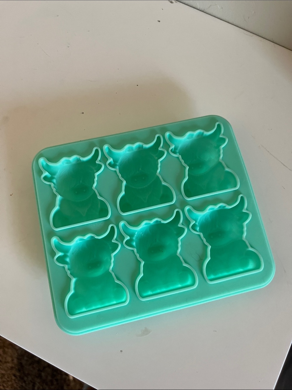 Crafting Silicone Mold Highland Cow Silicone Mold Tray - Seafoam Green